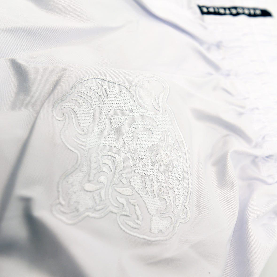 Buakaw - The White Lotus Muay Thai shorts